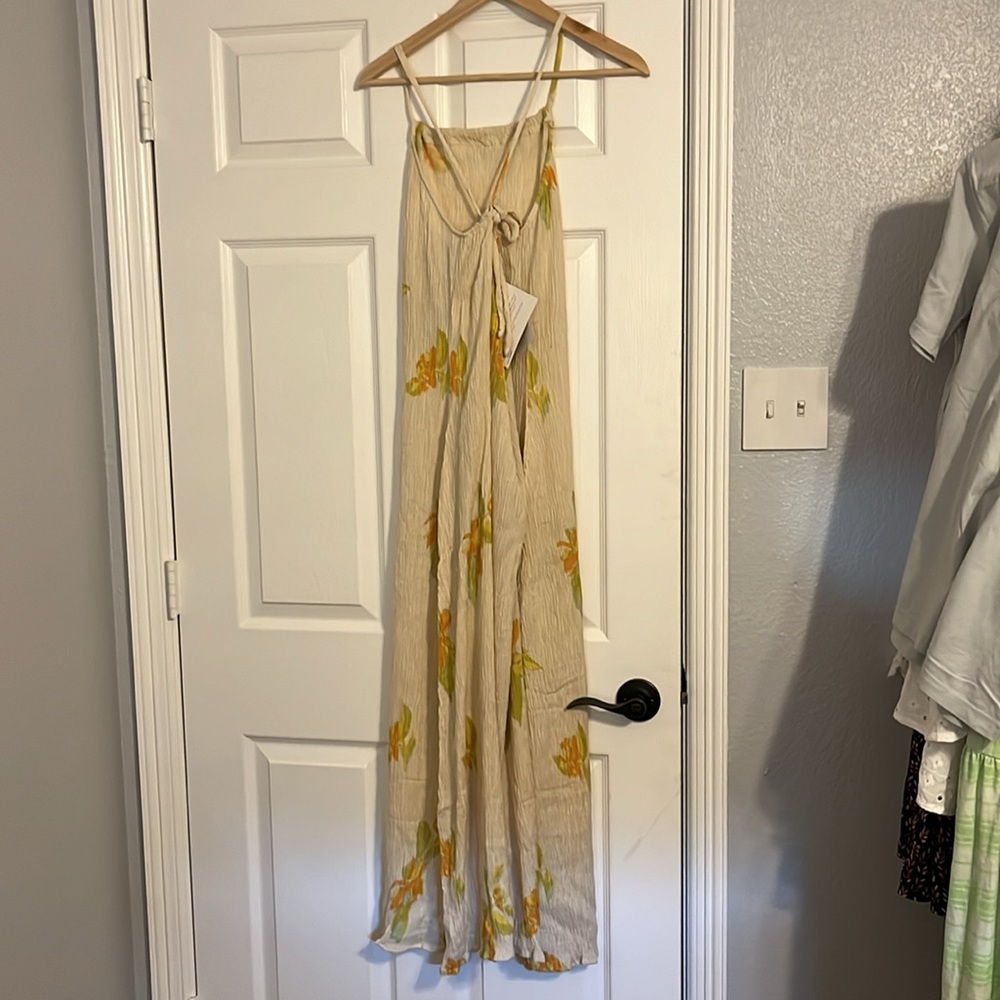 Size Medium Savannah Morrow Dress (nwt) - Picture 5 of 5